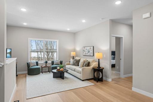 2817 Victoria Street N, Roseville, MN 55113