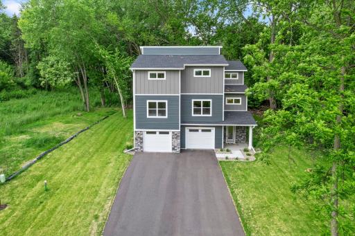 11-web-or-mls-2817 Victoria St N-129 (2).jpg
