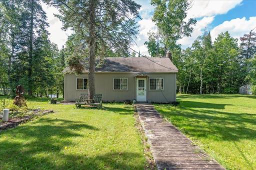 8977 Austin Road, Alborn, MN 55702