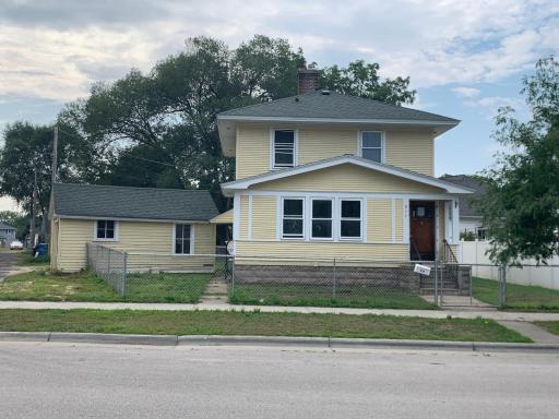 511 Sioux Street, Winona, MN 55987