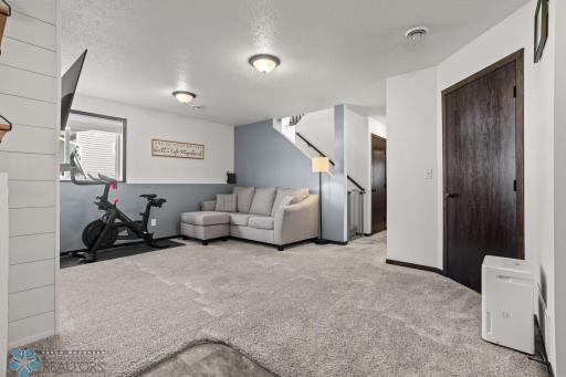 2159 Admiral Drive W, West Fargo, ND 58078