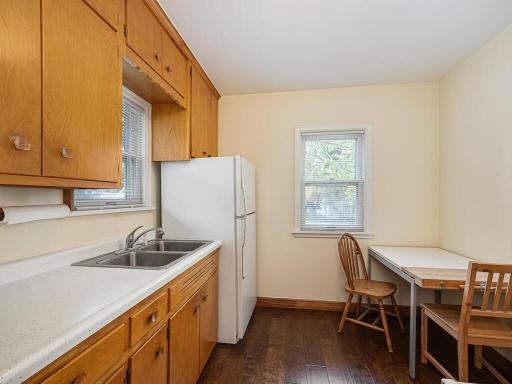 234 Haskell St E West Saint Paul MN 55118 USA-015-007-Kitchen-MLS_Size.jpg