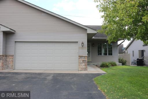 412 Riverview Avenue SE, Pine City, MN 55063