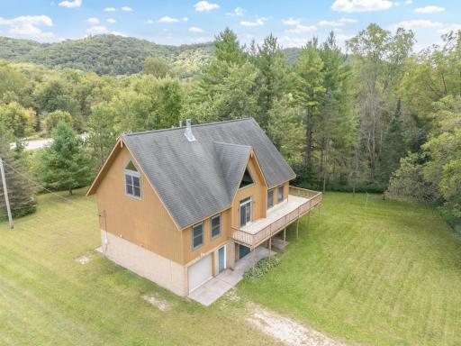 1185 Fairwater Drive, Altura, MN 55910