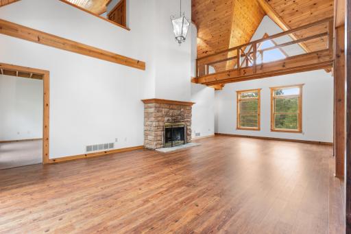 1185 Fairwater Drive, Altura, MN 55910