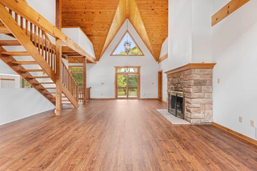 1185 Fairwater Drive, Altura, MN 55910