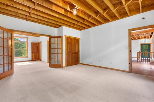 1185 Fairwater Drive, Altura, MN 55910