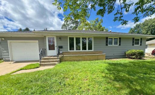 7213 Grimes Avenue N, Minneapolis, MN 55429