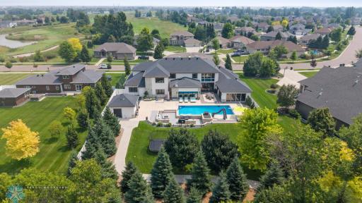 4355 66th Street S, Fargo, ND 58104
