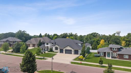 4355 66th Street S, Fargo, ND 58104