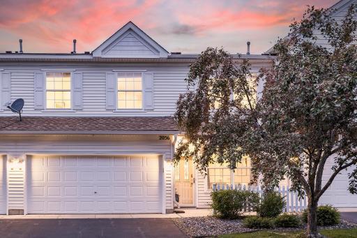 Photo for 2056 Waterleaf Lane W, Chanhassen, MN 55317 - listing #6779540 2056 Waterleaf Lane W, Chanhassen, MN 55317