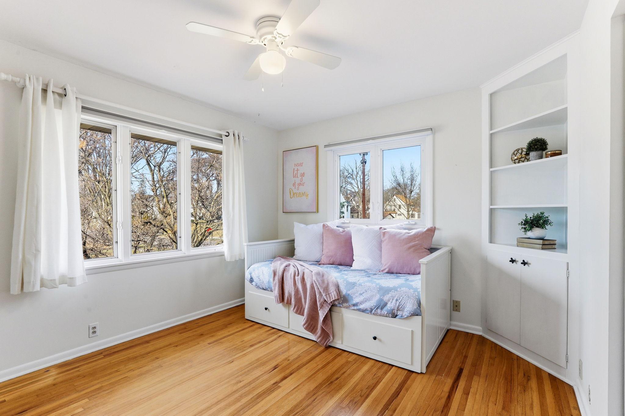 Upper Level Bedroom #1