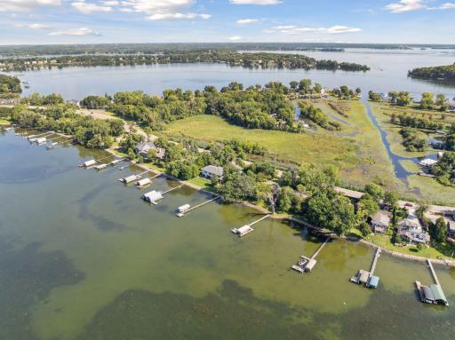 4410 Manitou Road, Excelsior, MN 55331