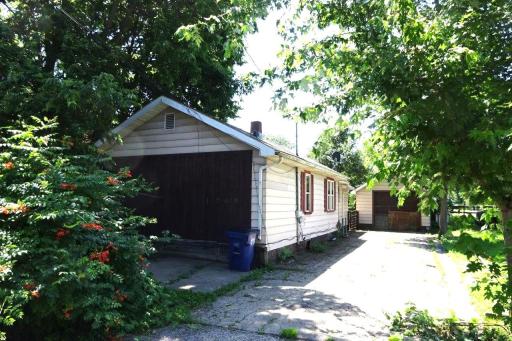 Photo for 1305 La Crescent Street, La Crosse, WI 54603 - listing #6779588 1305 La Crescent Street, La Crosse, WI 54603