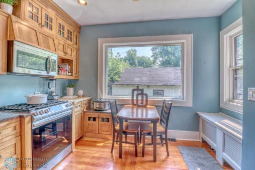 1222 9th Street S, Fargo, ND 58103