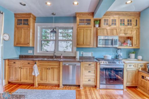 1222 9th Street S, Fargo, ND 58103