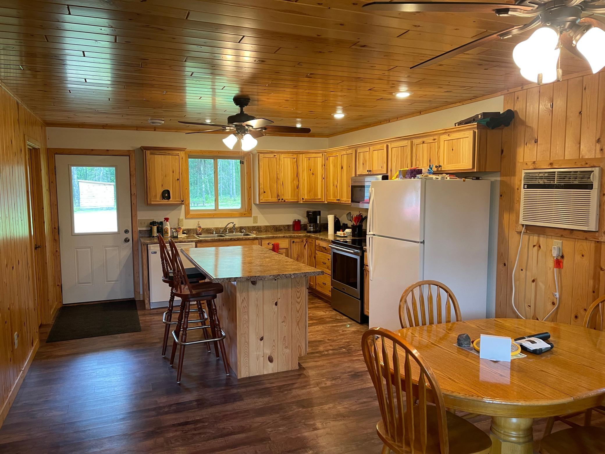 Dinning/Kitchen