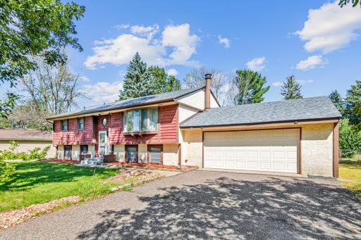 11716 Kentucky Avenue N, Champlin, MN 55316