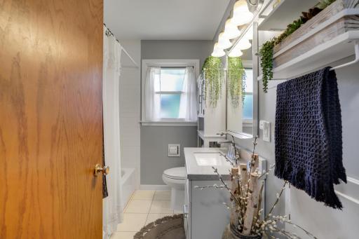 6017 Yukon Avenue N, Minneapolis, MN 55428