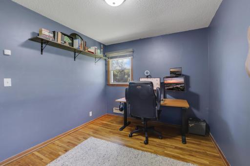 6017 Yukon Avenue N, Minneapolis, MN 55428