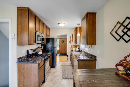 6017 Yukon Avenue N, Minneapolis, MN 55428