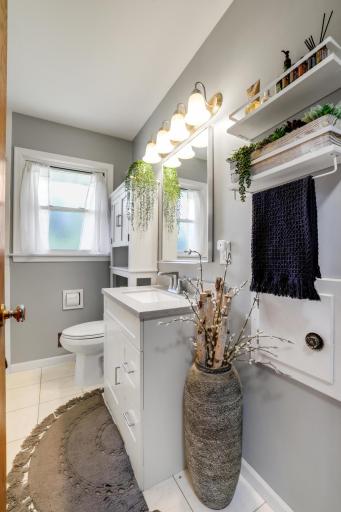 6017 Yukon Avenue N, Minneapolis, MN 55428