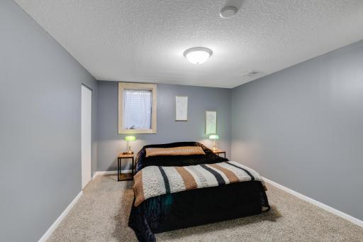 6017 Yukon Avenue N, Minneapolis, MN 55428