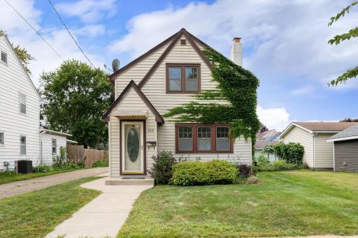 304 9th Street SW, Austin, MN 55912