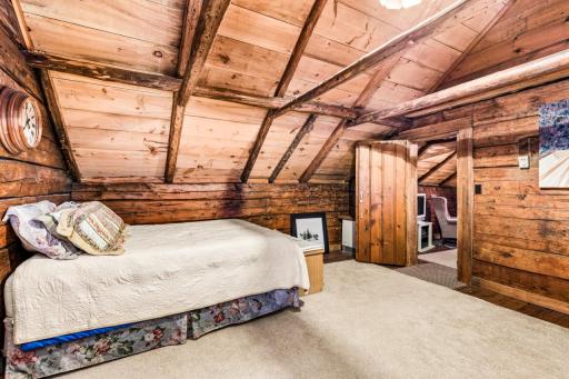 3723 Birchwood Road, Kettle River, MN 55757