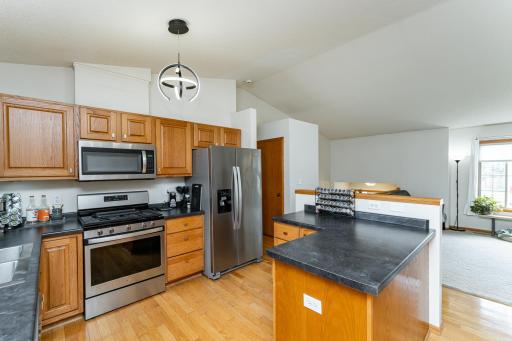 5825 48th Avenue NW, Rochester, MN 55901