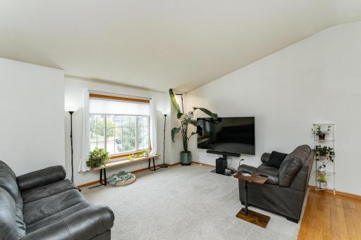 5825 48th Avenue NW, Rochester, MN 55901