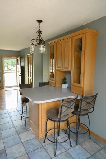 breakfast bar. plus sep. formal dining room