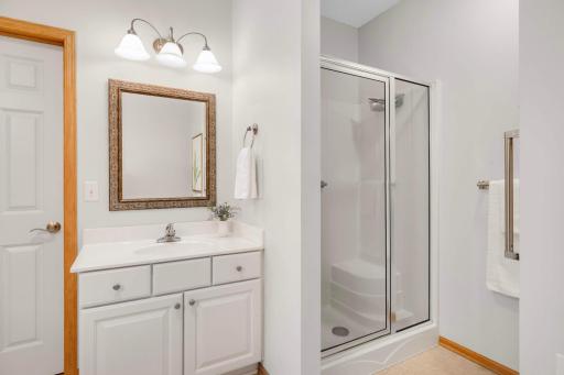 Primary has 2 sinks, large jetted tub and shower