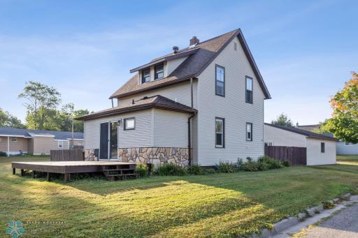 211 Hobart Street, Hawley, MN 56549