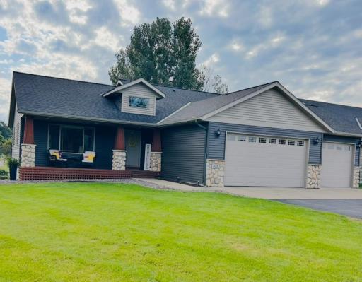 418 7th Avenue SE, Saint Joseph, MN 56374