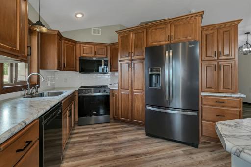418 7th Avenue SE, Saint Joseph, MN 56374