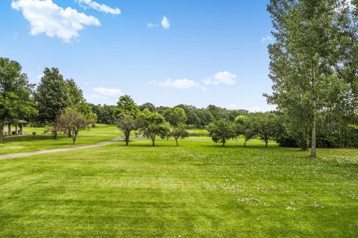 418 7th Avenue SE, Saint Joseph, MN 56374