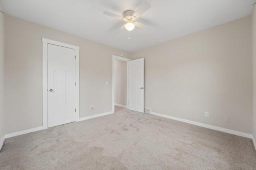 4518 Yates Avenue N, Crystal, MN 55422-9495