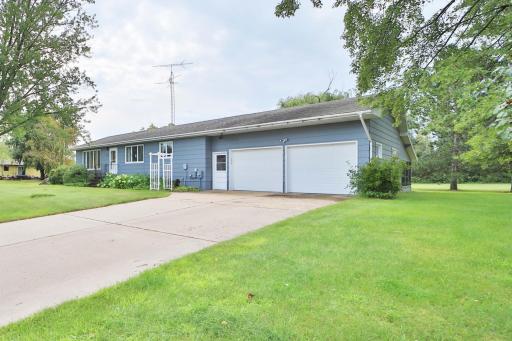 280 Beaulieu Street W, Motley, MN 56466