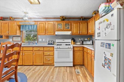 10399 Reardon Avenue NW, South Haven, MN 55382