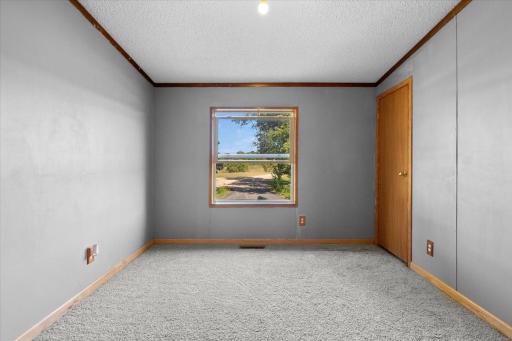 10399 Reardon Avenue NW, South Haven, MN 55382