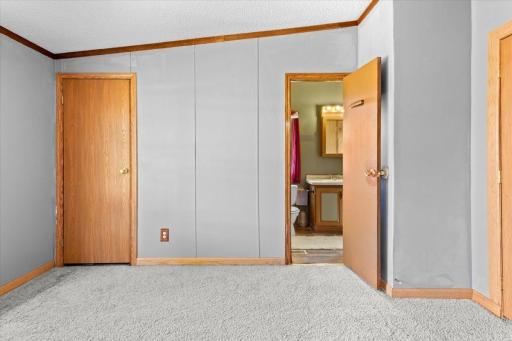 10399 Reardon Avenue NW, South Haven, MN 55382