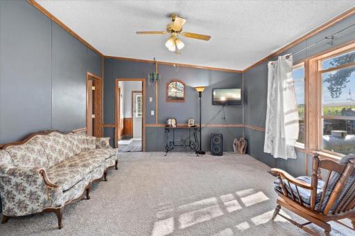10399 Reardon Avenue NW, South Haven, MN 55382