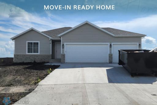885 2nd Avenue, Horace, ND 58047