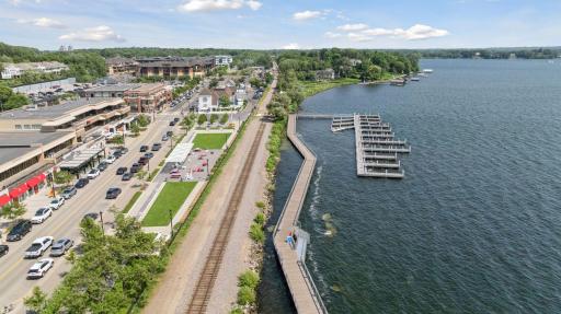 Explore the charming town of Wayzata - boutique shopping, lakeside dining, and soaking in the beauty of Lake Minnetonka