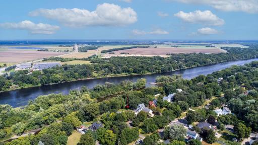 219 E River Street, Monticello, MN 55362