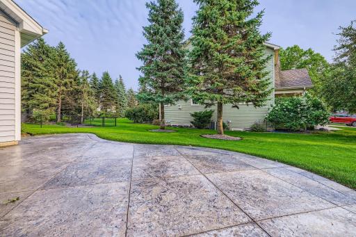 540 S Creek Drive N, Champlin, MN 55316