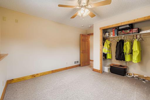 540 S Creek Drive N, Champlin, MN 55316