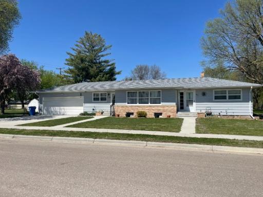 112 Walnut Street, Dawson, MN 56232