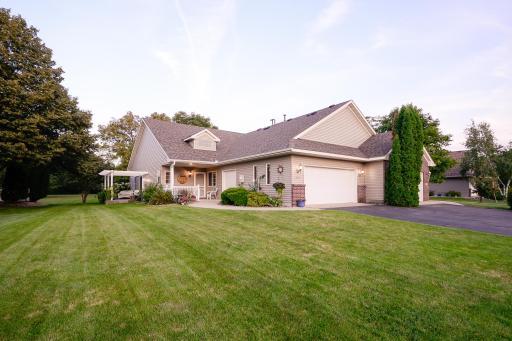 Welcome Home to 229 Goldfinch Lane in Clearwater!